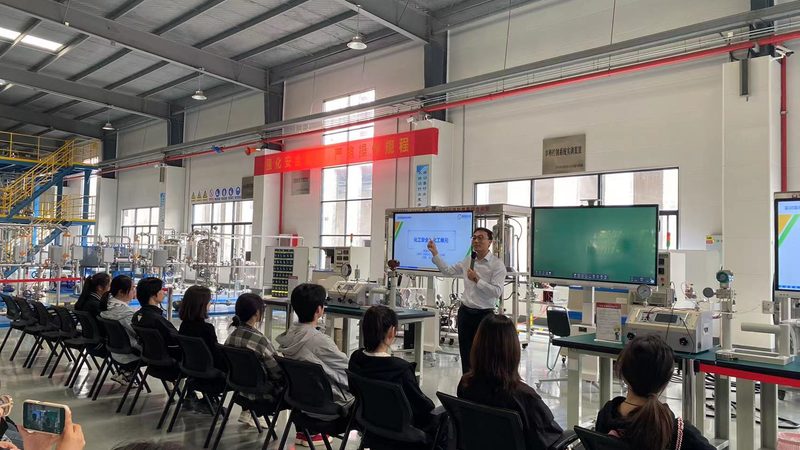 精细化工产品进出口贸易，揭秘行业佼佼者